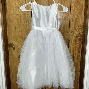 Brand new David’s bridal dress. Size 8